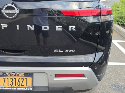 Certified 2023 Nissan Pathfinder SL AWD/4WD image 35