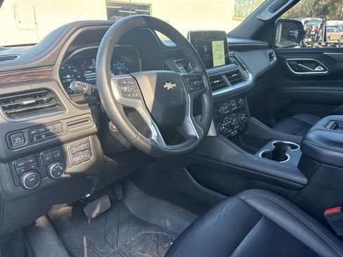 Used 2023 Chevrolet Tahoe LT w/ Luxury Package AWD/4WD image 11