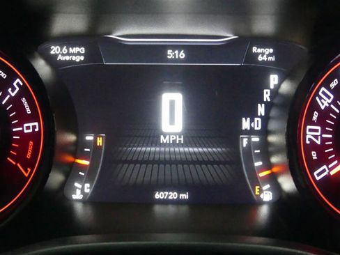 Used 2020 Dodge Challenger SXT w/ Plus Package image 30