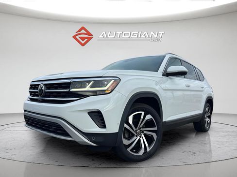 Used 2021 Volkswagen Atlas SEL Premium image 14