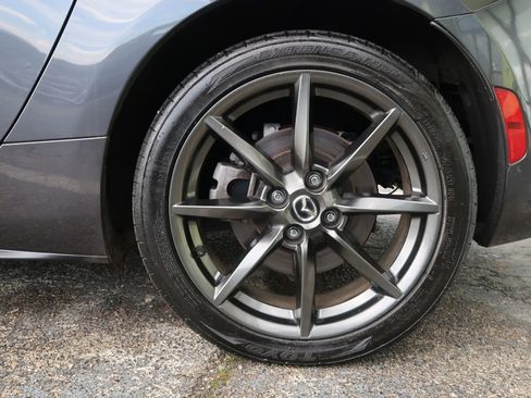 Used 2017 MAZDA MX-5 Miata Club image 49