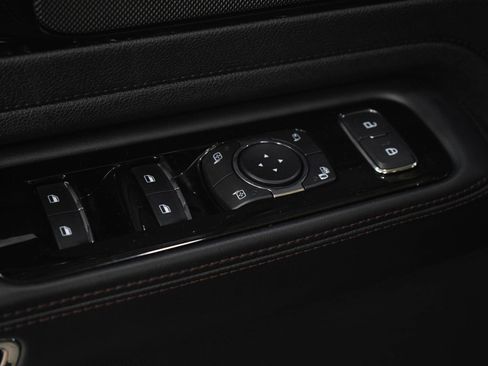 Used 2022 Lincoln Aviator Reserve w/ Equipment Group 201A AWD/4WD image 23