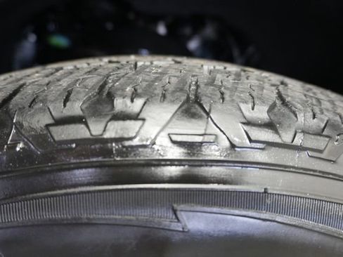 Certified 2019 Ford F150 King Ranch w/ Equipment Group 601A Luxury image 11