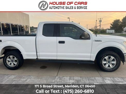 Used 2017 Ford F150 XLT w/ Trailer Tow Package AWD/4WD image 4
