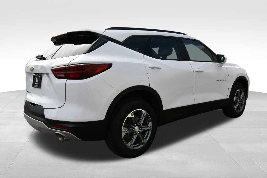 Used 2023 Chevrolet Blazer LT w/ Convenience Package AWD/4WD image 8