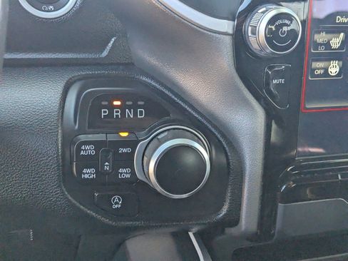 Used 2021 RAM 1500 Big Horn image 26