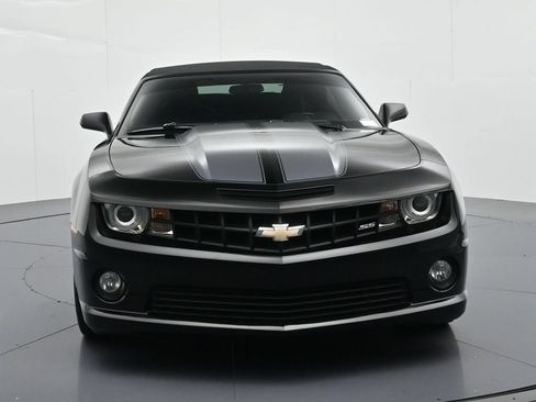 Used 2013 Chevrolet Camaro SS RWD image 3