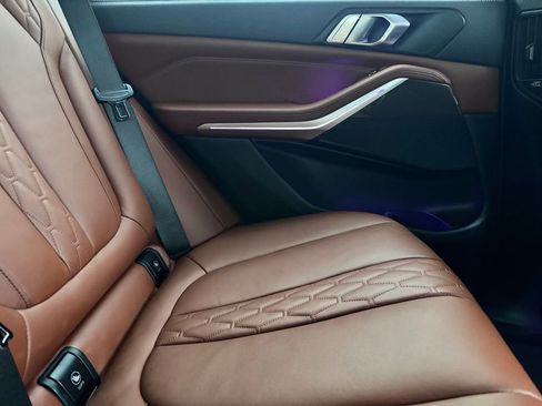 Used 2022 BMW X5 sDrive40i w/ M Sport Package image 29