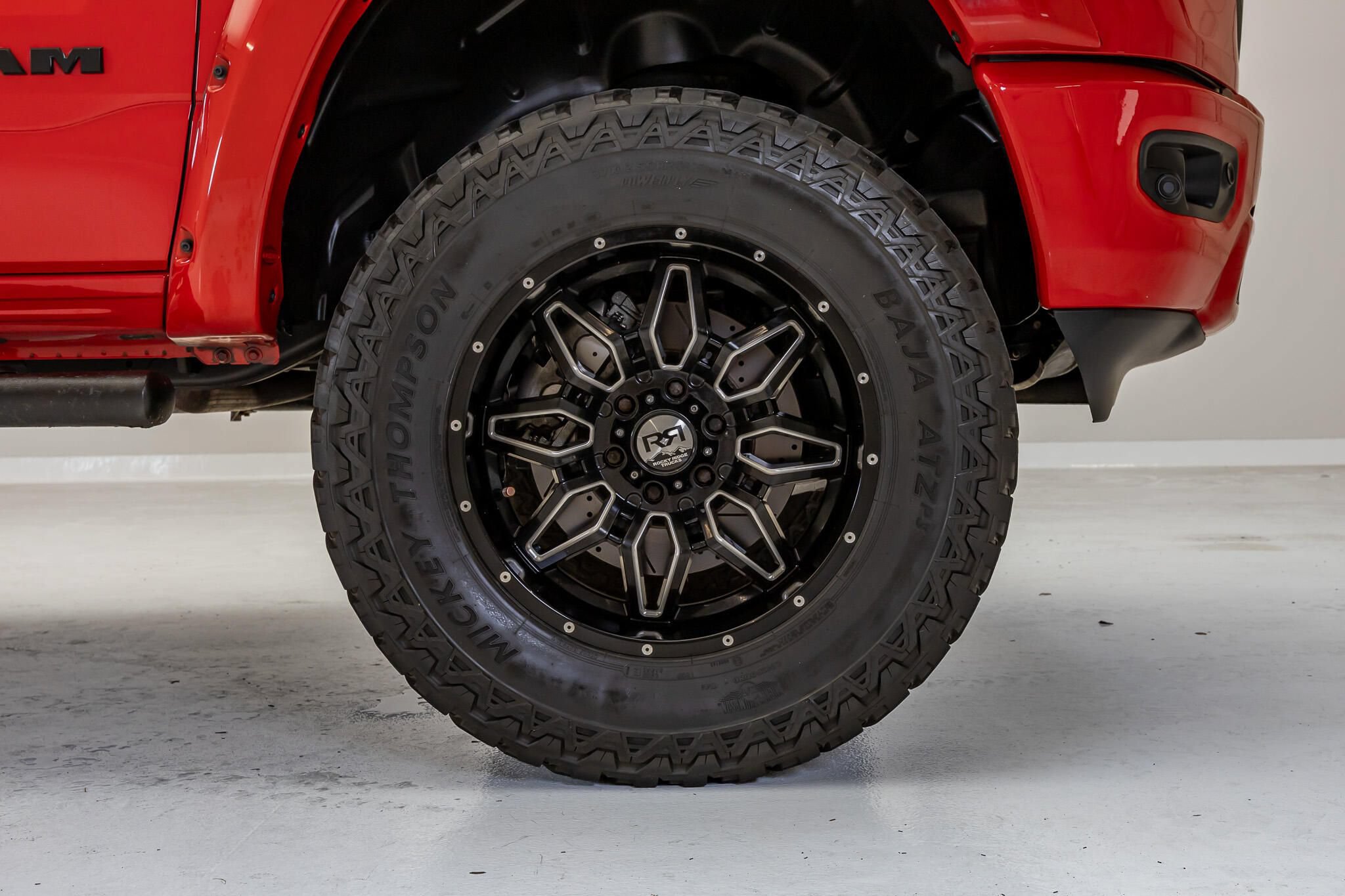 Used 2020 RAM 1500 Big Horn AWD/4WD image 11