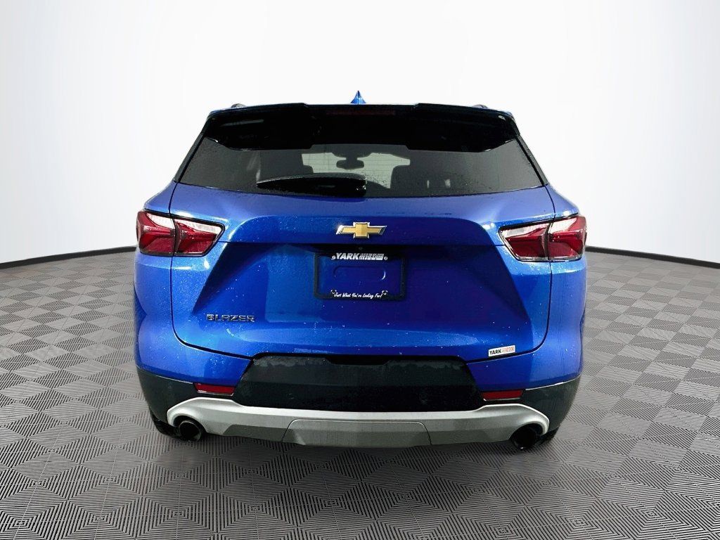 Used 2019 Chevrolet Blazer LT FWD image 9