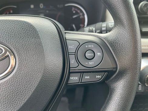 Certified 2025 Toyota RAV4 XLE image 22