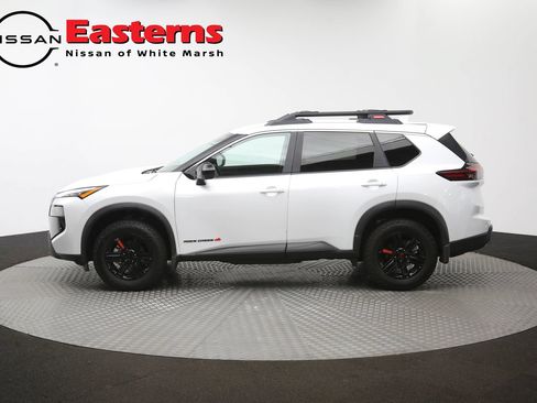 Used 2025 Nissan Rogue SV AWD/4WD image 58