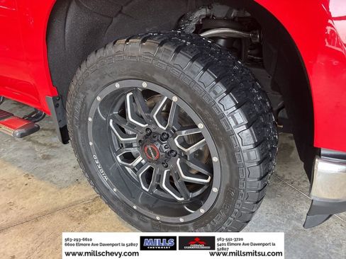 Used 2020 Chevrolet Silverado 1500 LT w/ All-Star Edition image 19