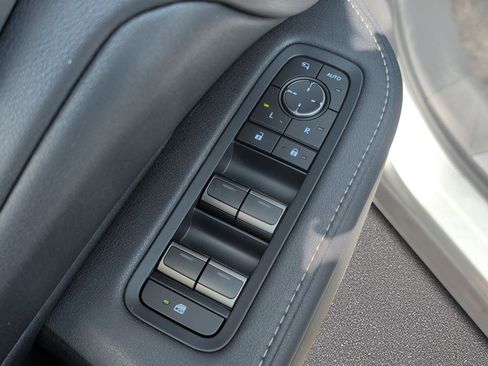 Certified 2026 Lexus TX 350 FWD w/ Convenience Package image 9