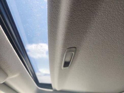 Used 2024 Toyota 4Runner SR5 Premium w/ Moonroof Package RWD image 19