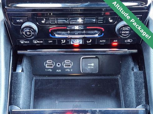 Certified 2022 Jeep Grand Cherokee L Laredo image 20