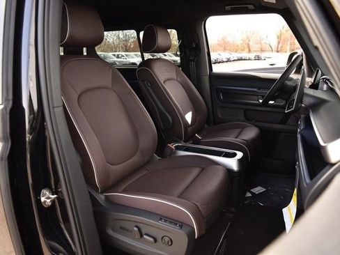 New 2025 Volkswagen ID. Buzz Pro S image 19