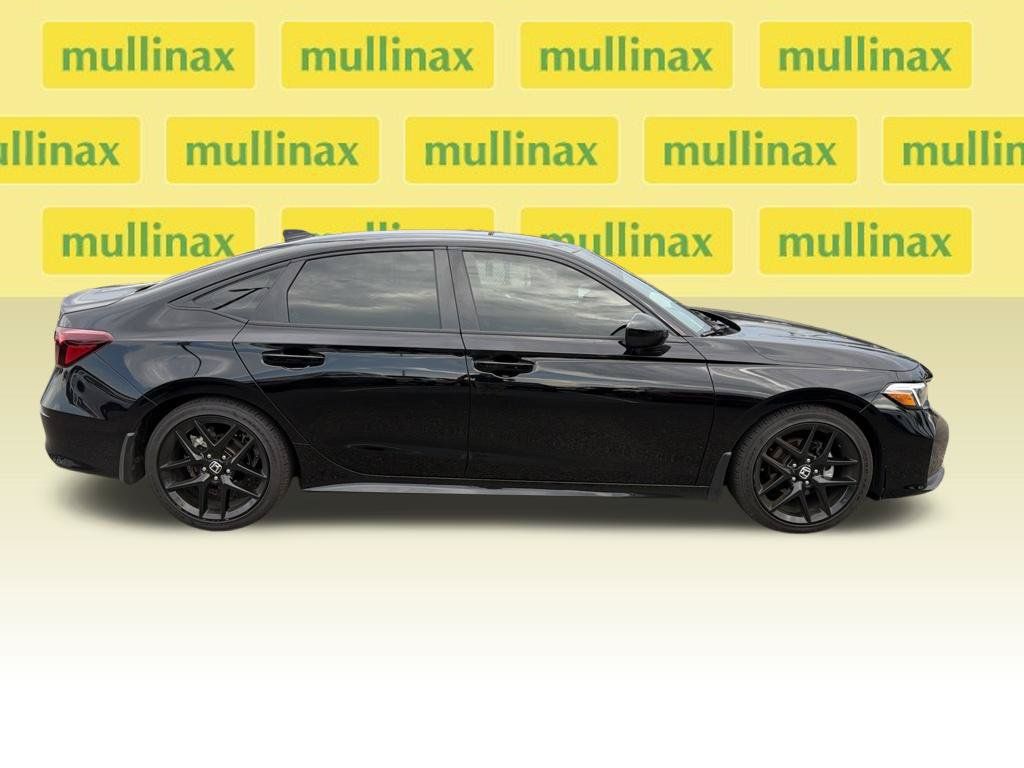 Used 2025 Honda Civic Sport image 11