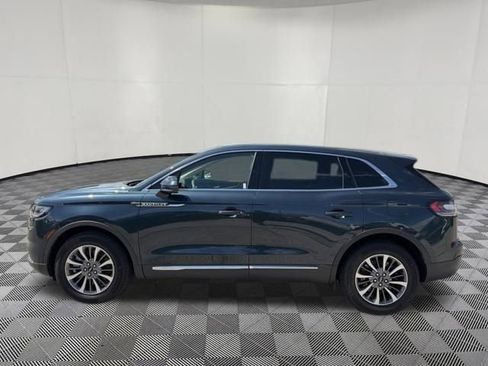 Used 2022 Lincoln Nautilus AWD w/ Premium Package image 12