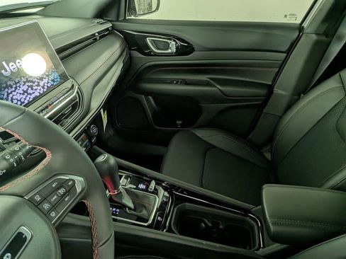 New 2026 Jeep Compass Trailhawk image 26