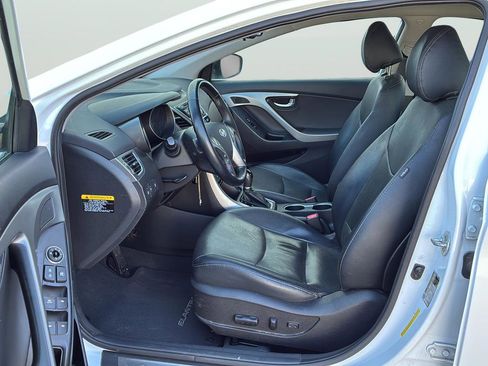 Used 2015 Hyundai Elantra Limited FWD image 13