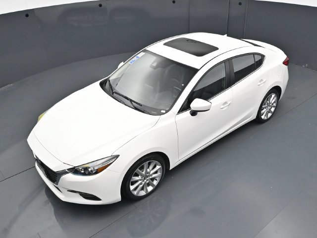 Used 2017 MAZDA MAZDA3 Touring w/ Popular Equipment Package FWD image 36