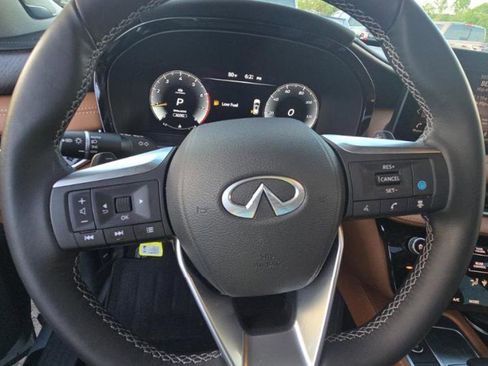 Certified 2025 INFINITI QX60 Sensory w/ Vision Package AWD/4WD image 13