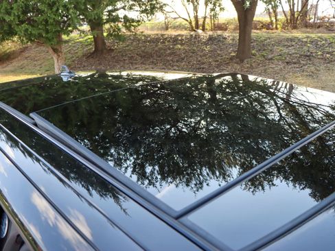 Used 2016 Land Rover Range Rover Supercharged image 9