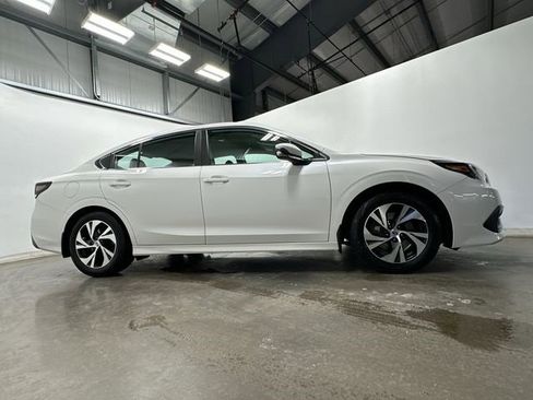 Used 2020 Subaru Legacy Premium image 3