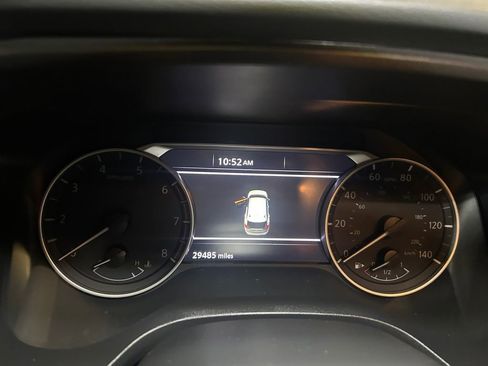 Used 2025 Nissan Rogue SV AWD/4WD image 24