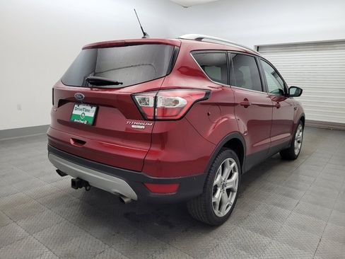 Used 2018 Ford Escape Titanium image 9