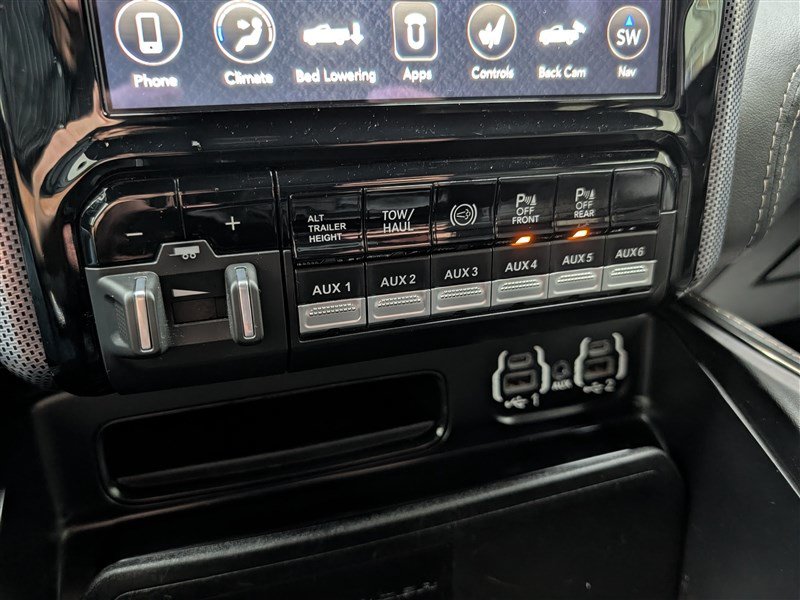 Used 2020 RAM 3500 Limited AWD/4WD image 30