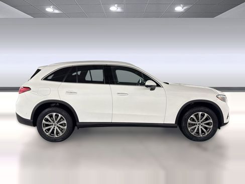 Certified 2026 Mercedes-Benz GLC 300 image 8