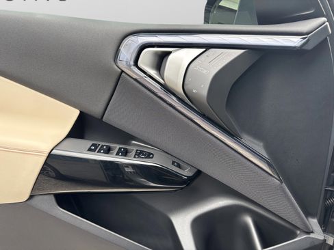 Used 2026 BMW X3 xDrive30 w/ Convenience Package image 18