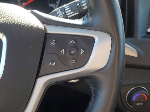 Used 2018 GMC Terrain SLE w/ Driver Convenience Package image 18