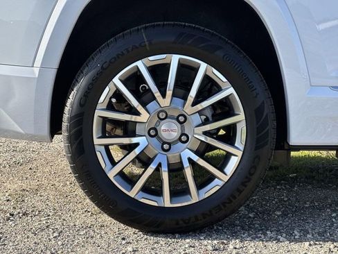 New 2026 GMC Terrain Denali image 30