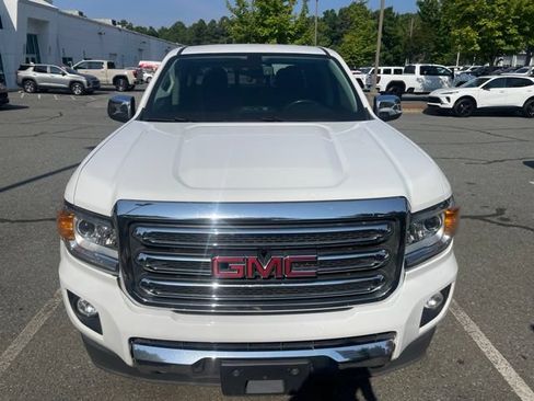 Used 2020 GMC Canyon SLT w/ Driver Alert Package AWD/4WD image 5