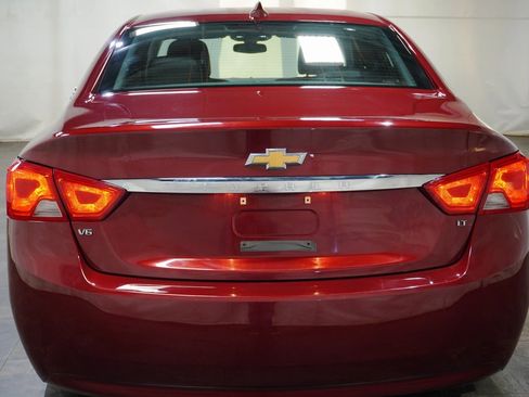 Used 2017 Chevrolet Impala LT image 5