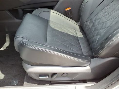 Used 2023 Nissan Rogue Platinum w/ Platinum Premium Package AWD/4WD image 6