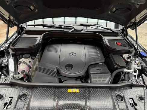 New 2026 Mercedes-Benz GLS 450 4MATIC image 29