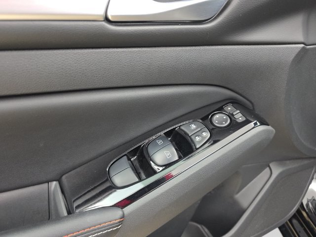 Used 2025 Nissan Altima 2.5 SR w/ SR Premium Package FWD image 27