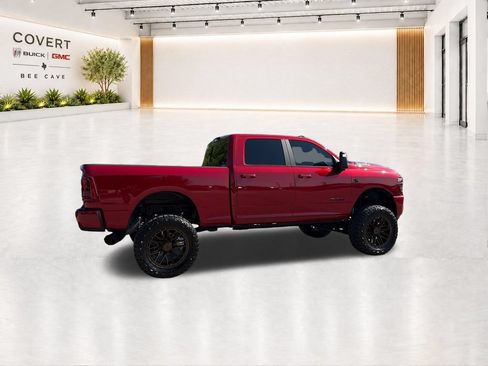 Used 2026 RAM 2500 Laramie w/ Night Edition AWD/4WD image 15