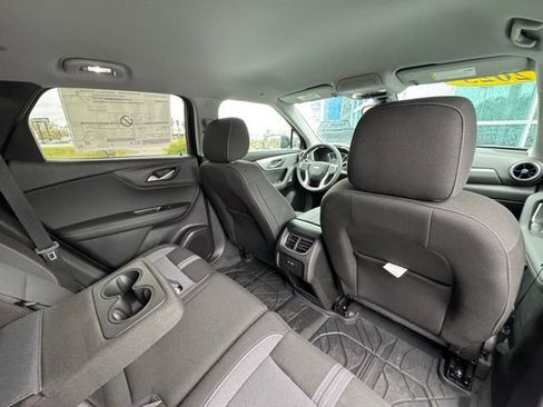 New 2025 Chevrolet Blazer LT w/ Redline Edition image 24