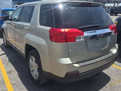 Used 2014 GMC Terrain SLE FWD image 2