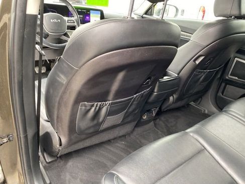 Used 2023 Kia Telluride EX X-Line AWD/4WD image 32