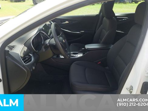 Used 2023 Chevrolet Malibu LT FWD image 7