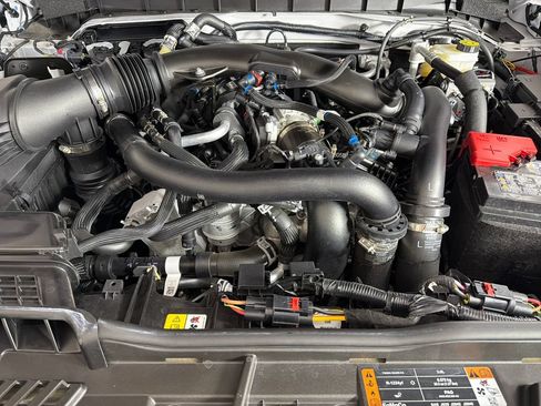 Used 2025 Ford Bronco Raptor AWD/4WD image 24