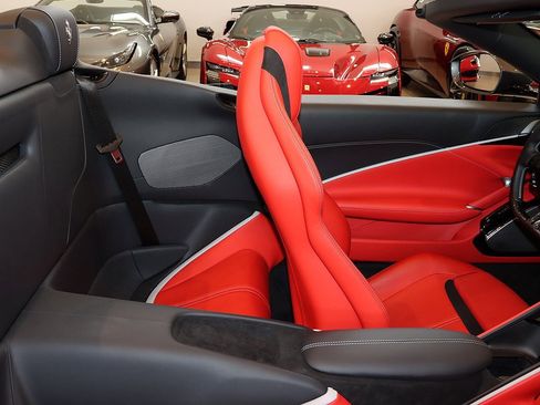 Certified 2024 Ferrari Roma Spider image 48