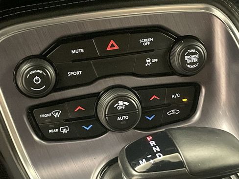 Used 2018 Dodge Challenger SXT w/ Blacktop Package RWD image 9