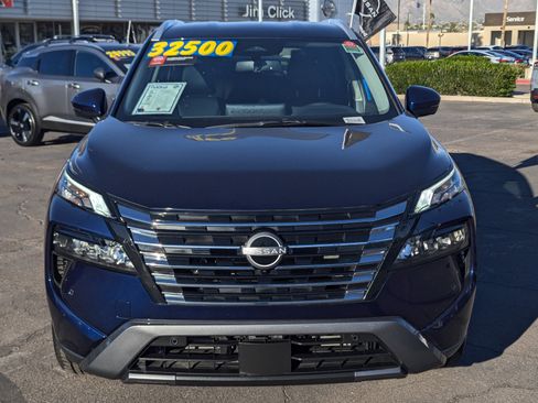 Certified 2025 Nissan Rogue SL image 6